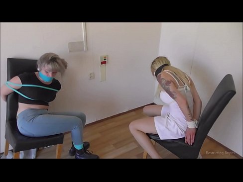 ❤️ Závislá / zviazaná a s roubíkom / dievča v núdzi ❌ Porno video na nás sk.rusanalog.ru ️❤